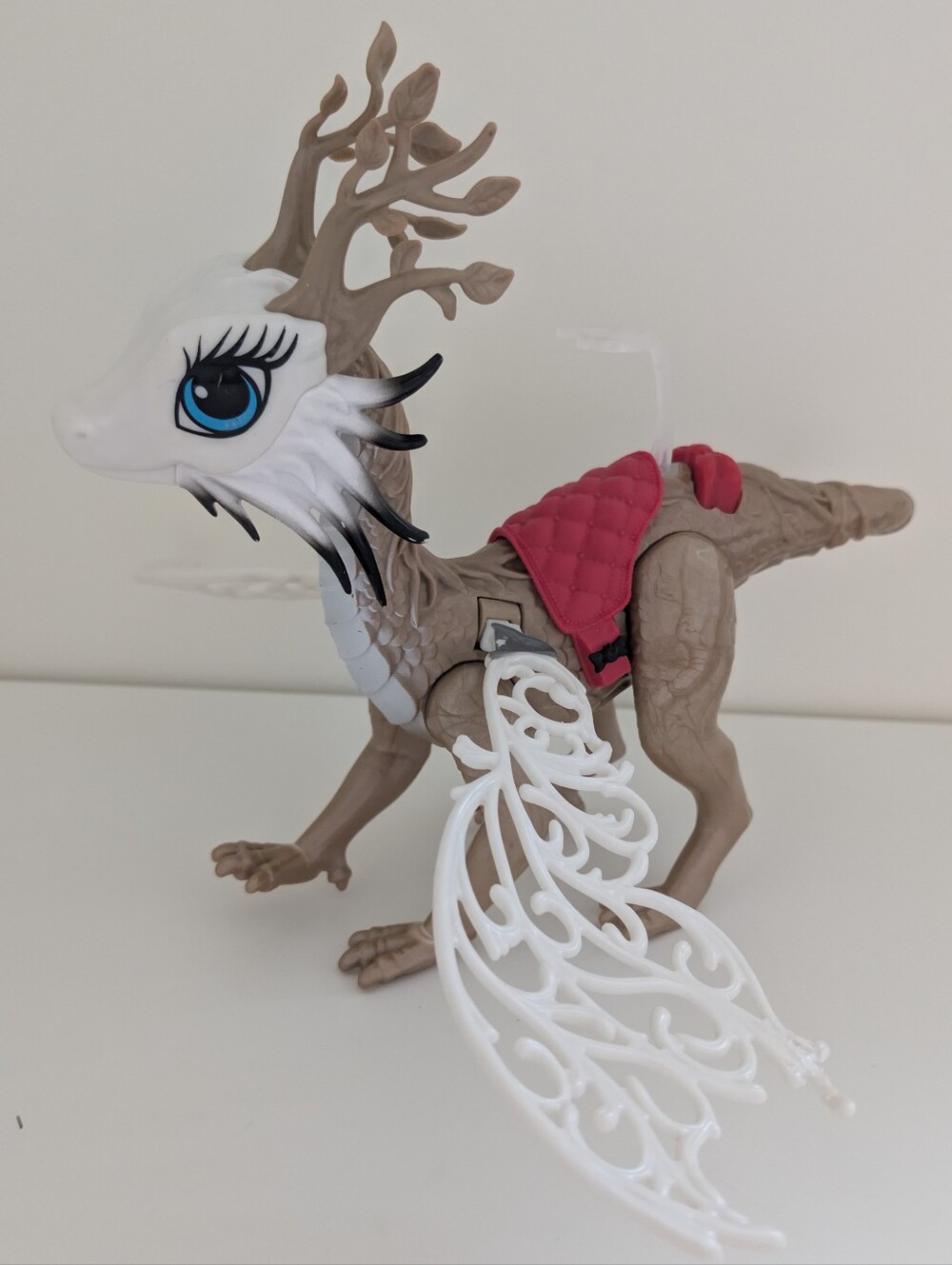 Ever After High Apple White Dragon Games Dragons